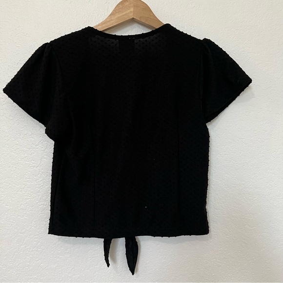 2/$30 Blue Rain cropped polka dot black button down top from Francesca’s - Picture 6 of 10